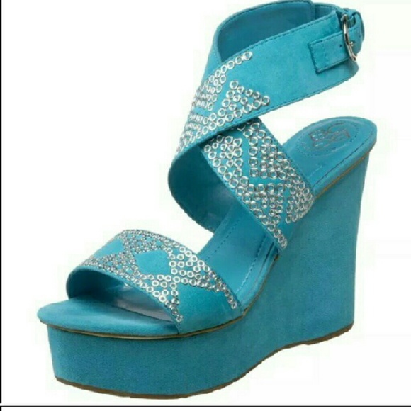 BCBG GENERATION Wedges - Picture 2 of 4