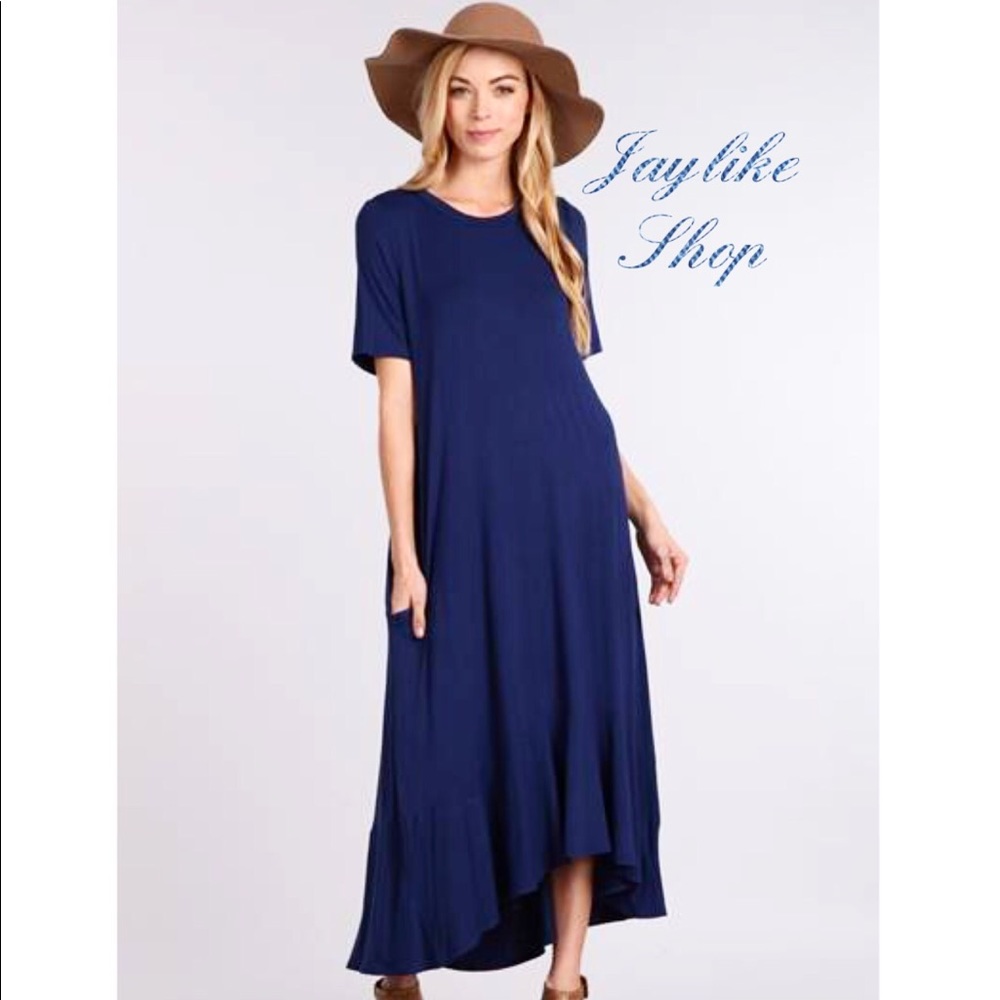 Must-889- Navy💙👗🦋
Perfect Sunday Dress.