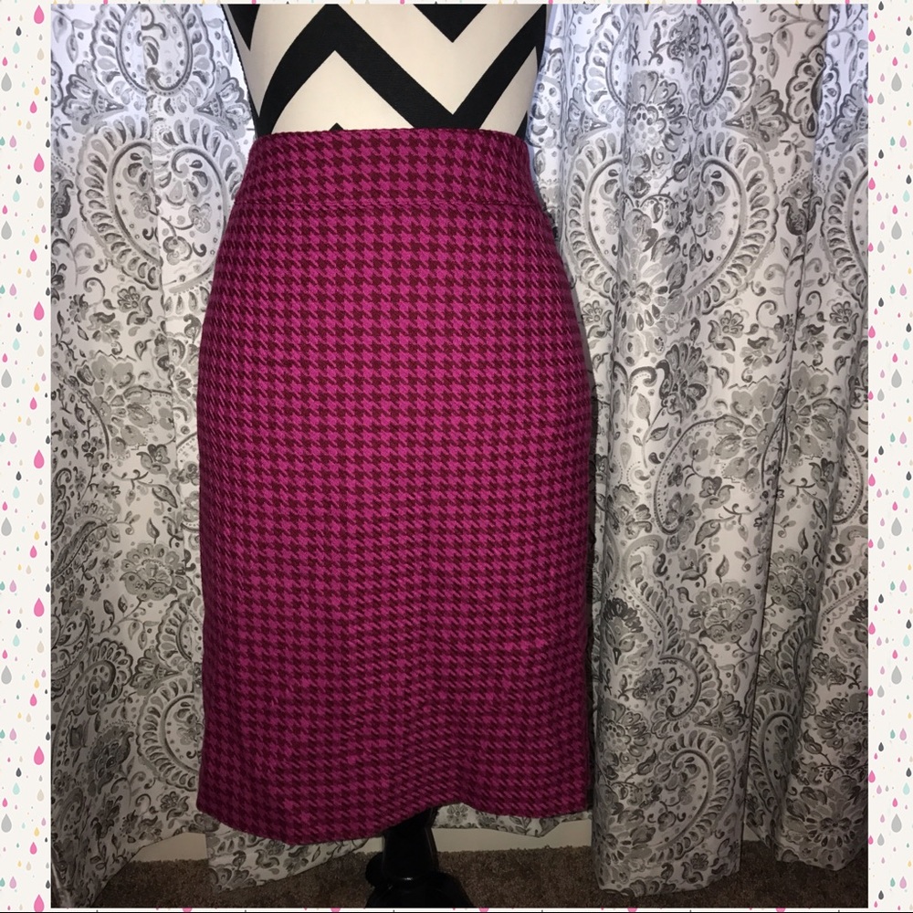 Chic pencil skirt