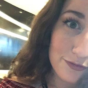 Meet your Posher, Tori