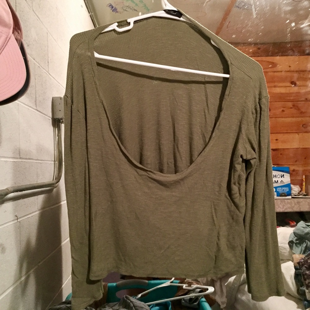 Low cute olive green long sleeve