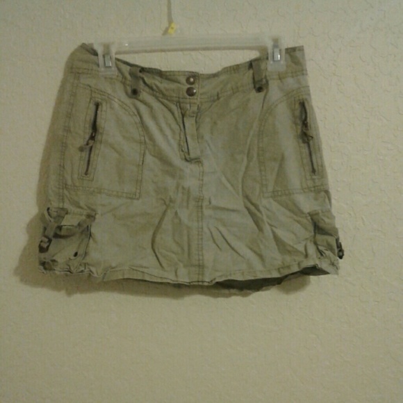 Mini skirt - Picture 1 of 2
