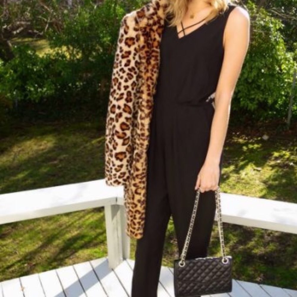 ✨ Zara Black Jumpsuit ✨