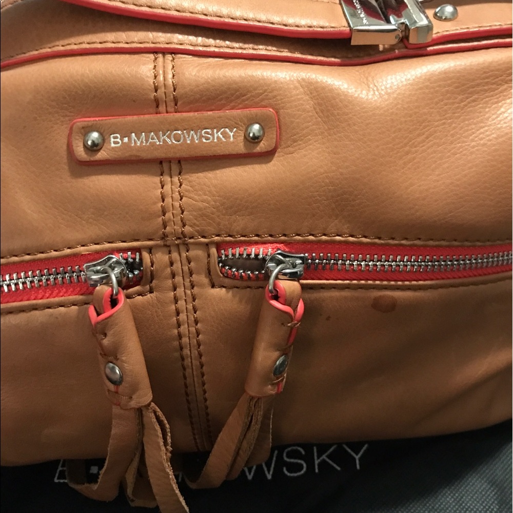 Handbag