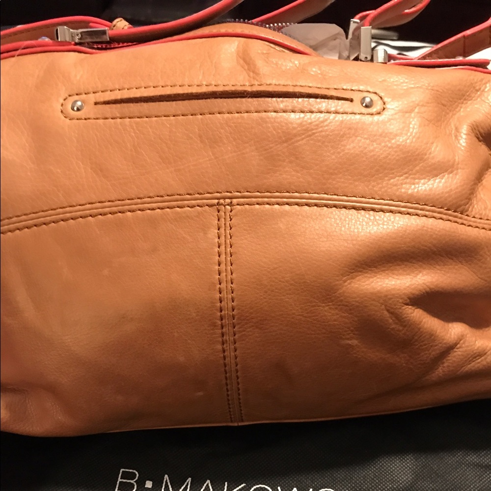Handbag - Picture 2 of 5