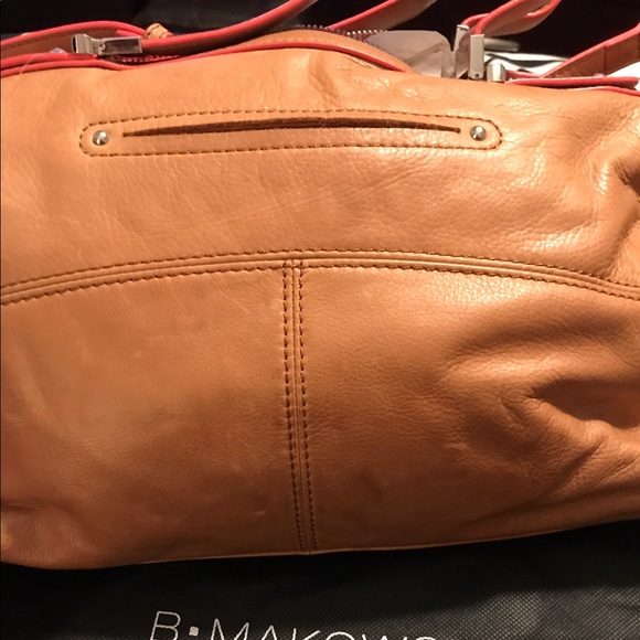 Handbag - Picture 2 of 5