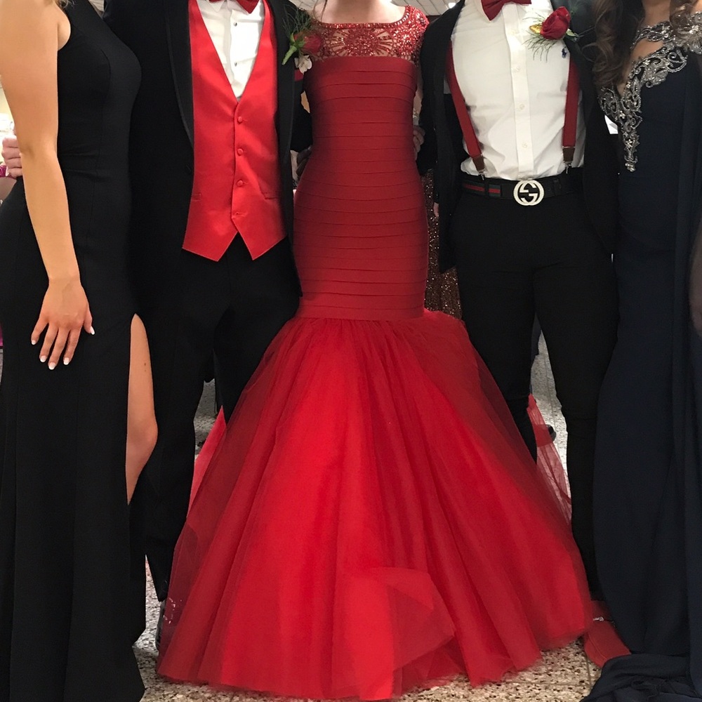 Red Sherri hill prom dress