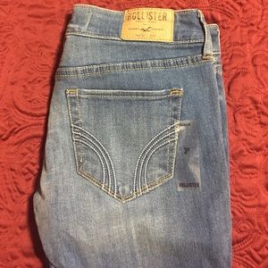 NWOT Hollister Skinny Jeans