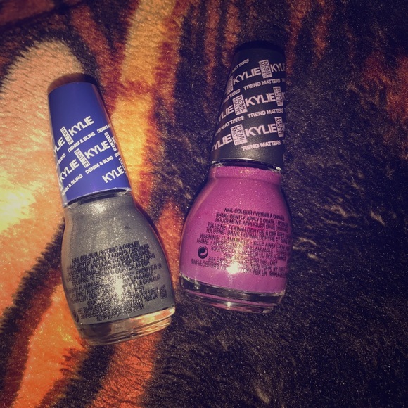 KYLIE COLLECTION SINFUL COLORS POLISH (2) - Picture 2 of 2