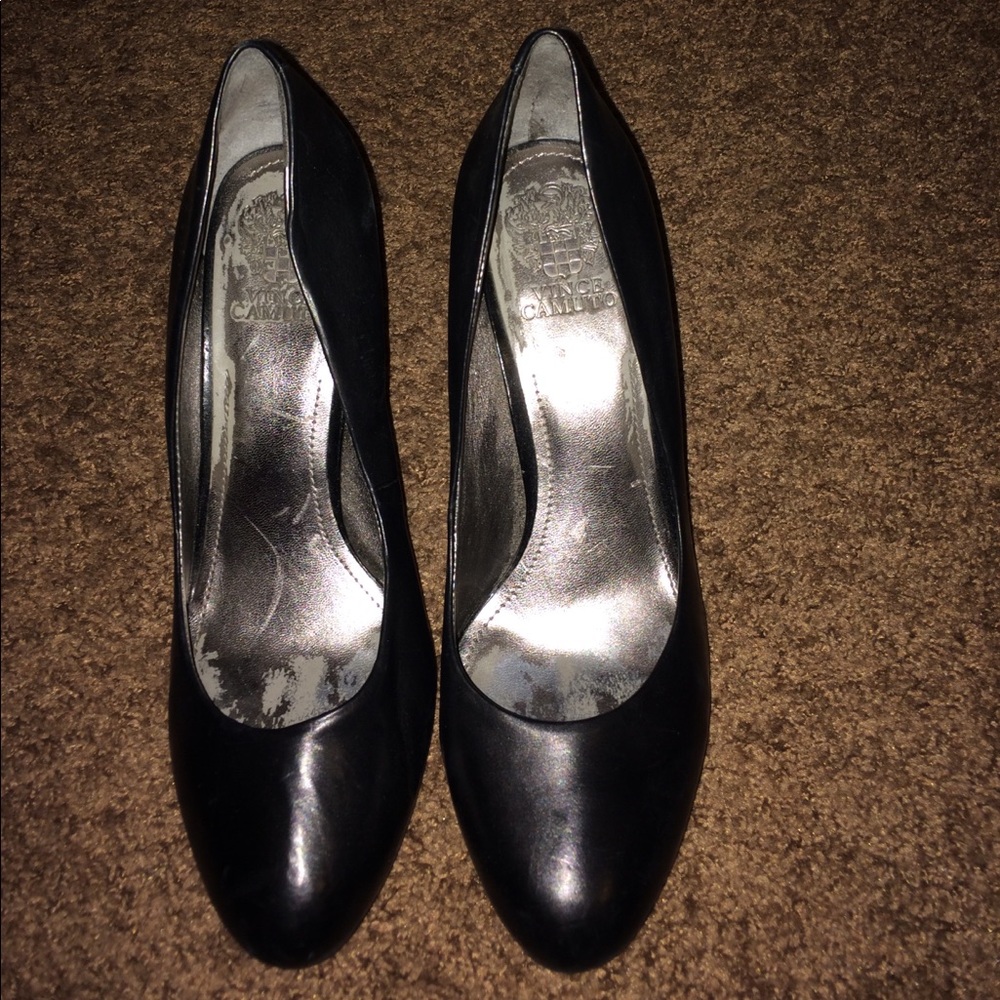 Vince Camuto pumps