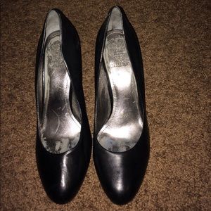Vince Camuto pumps