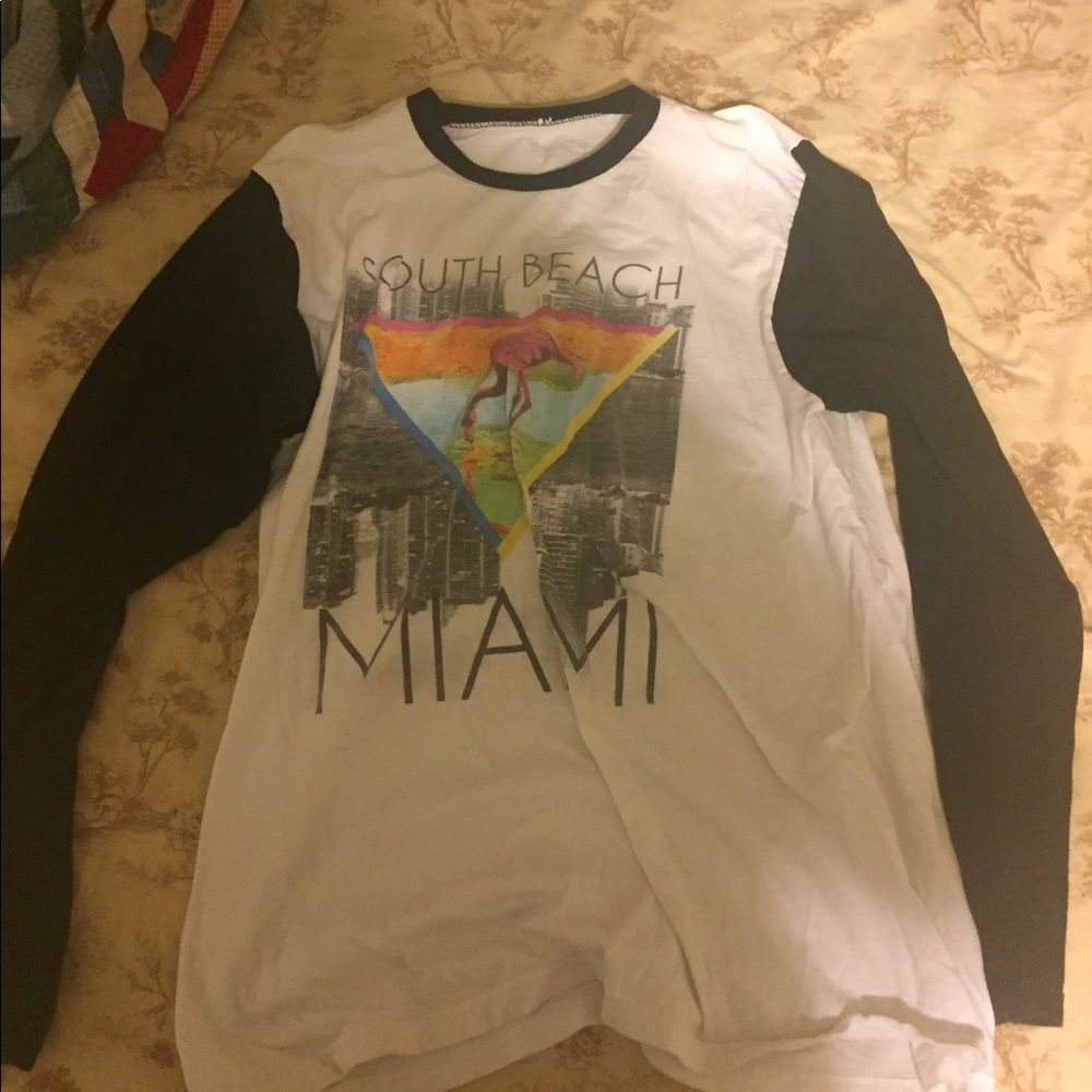 Bowery Supply Co. men's large shirt 3/4 sleeves