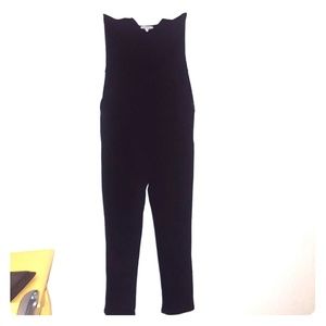 FOREVER 21 DEEP V-NECK JUMPSUIT