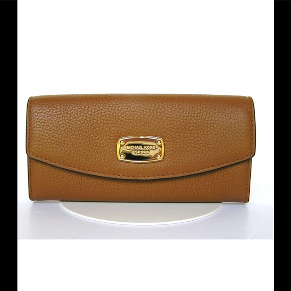 Michael Kors Handbags - Final price⛔️Michael Kors Jet Set Slim Flap Wallet