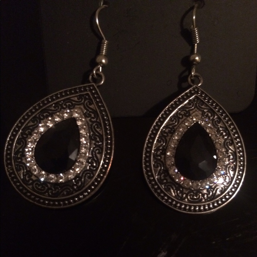 (4 for $20) brand new black/silver toned earrings