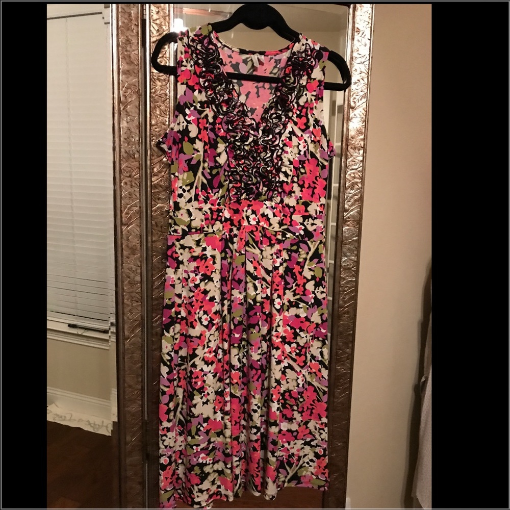 NWOT - MADISON floral printed dress.