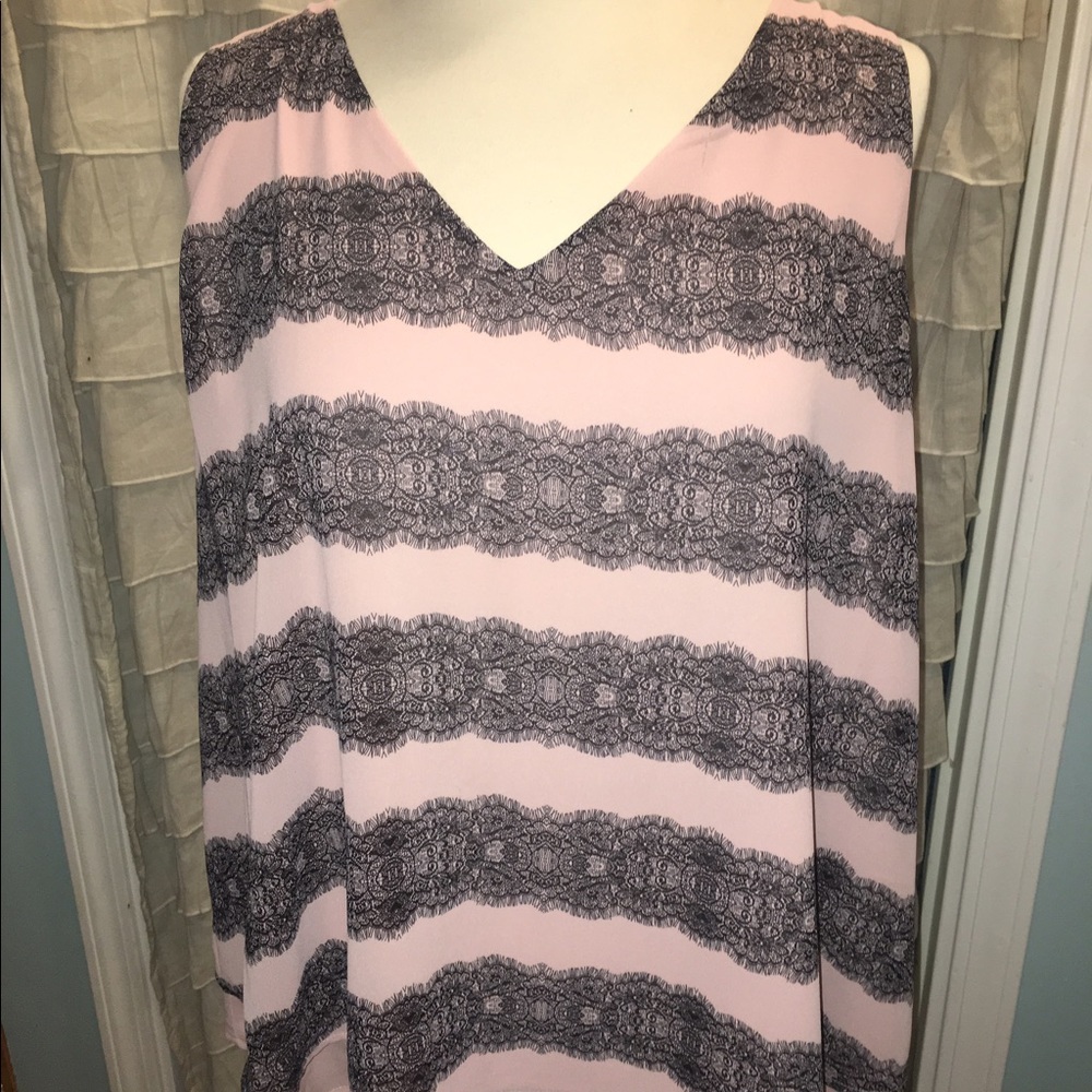 TORRID sleeveless top