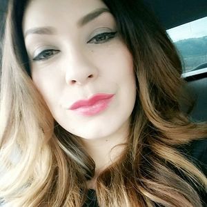 Meet your Posher, Leticia