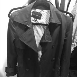 Banana Republic Trench Coat(size M)