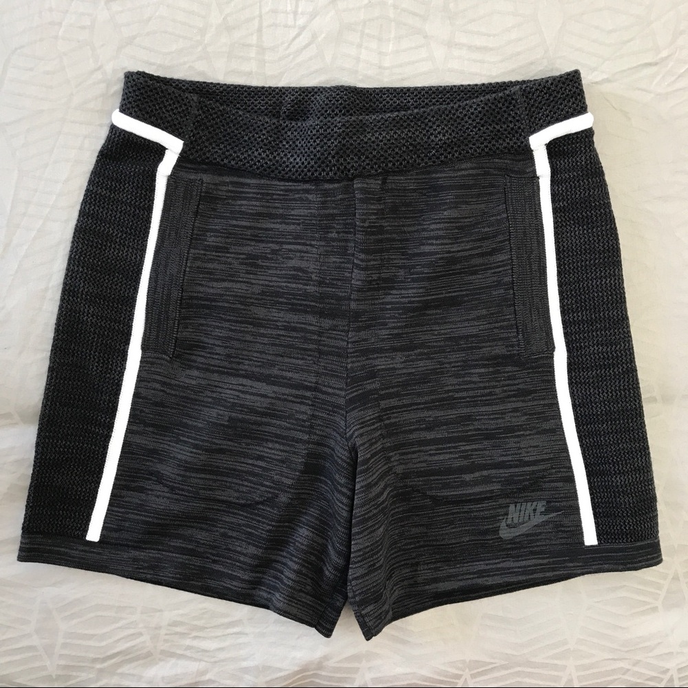 Nike Black Tech Knit Shorts - Picture 3 of 5
