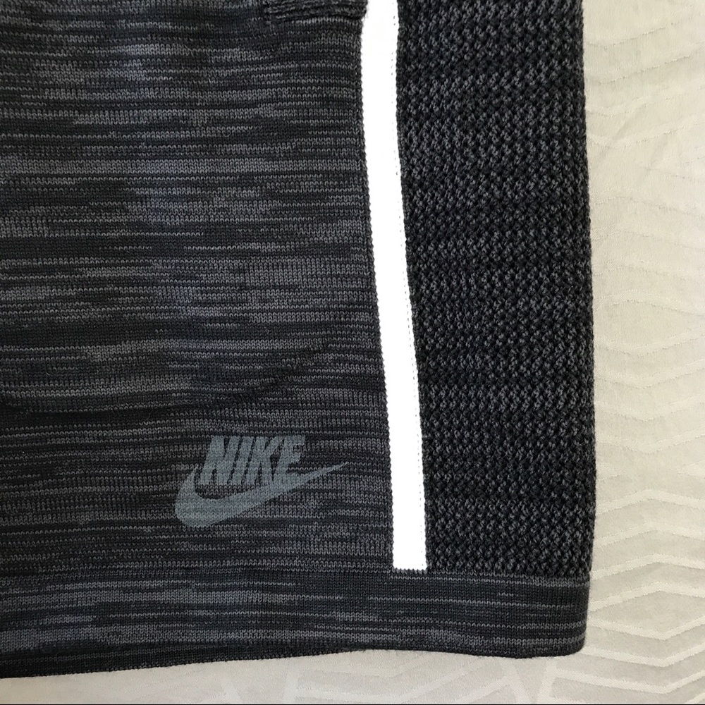 Nike Black Tech Knit Shorts - Picture 5 of 5