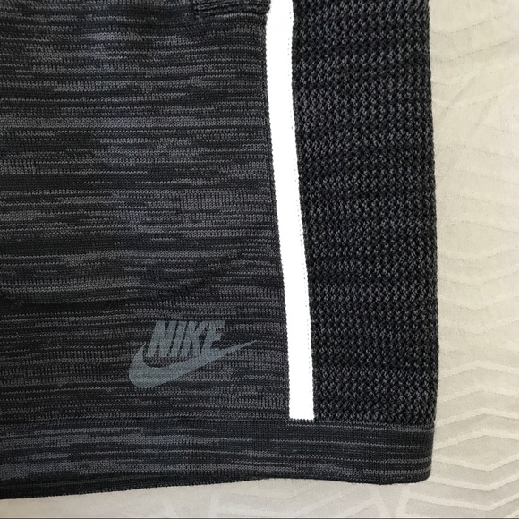 Nike Black Tech Knit Shorts - Picture 5 of 5