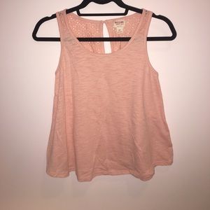 Light pink tank top