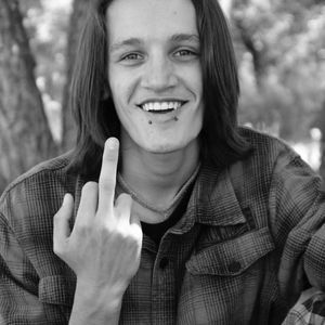 Meet your Posher, Damian