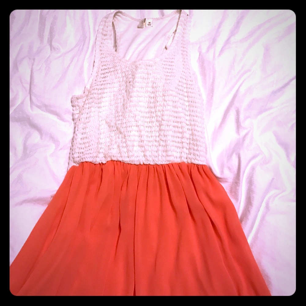 Summer white knitted top coral skirt
