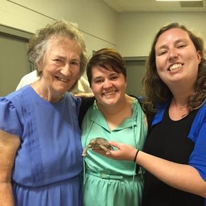 Meet your Posher, Hollie