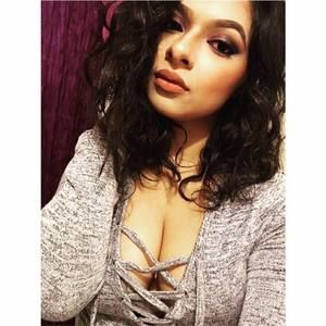 Meet your Posher, Anysia