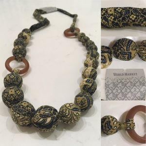 NWT WORLD MARKET BOHO PRINT FABRIC NECKLACE.OS