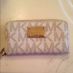 Mk Wallet