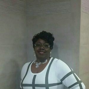 Meet your Posher, Linda