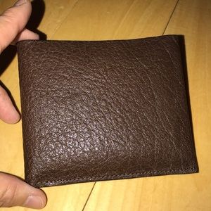 Men's bifold wallet