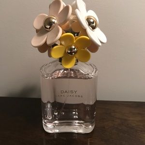 Marc Jacobs Daisy Perfume