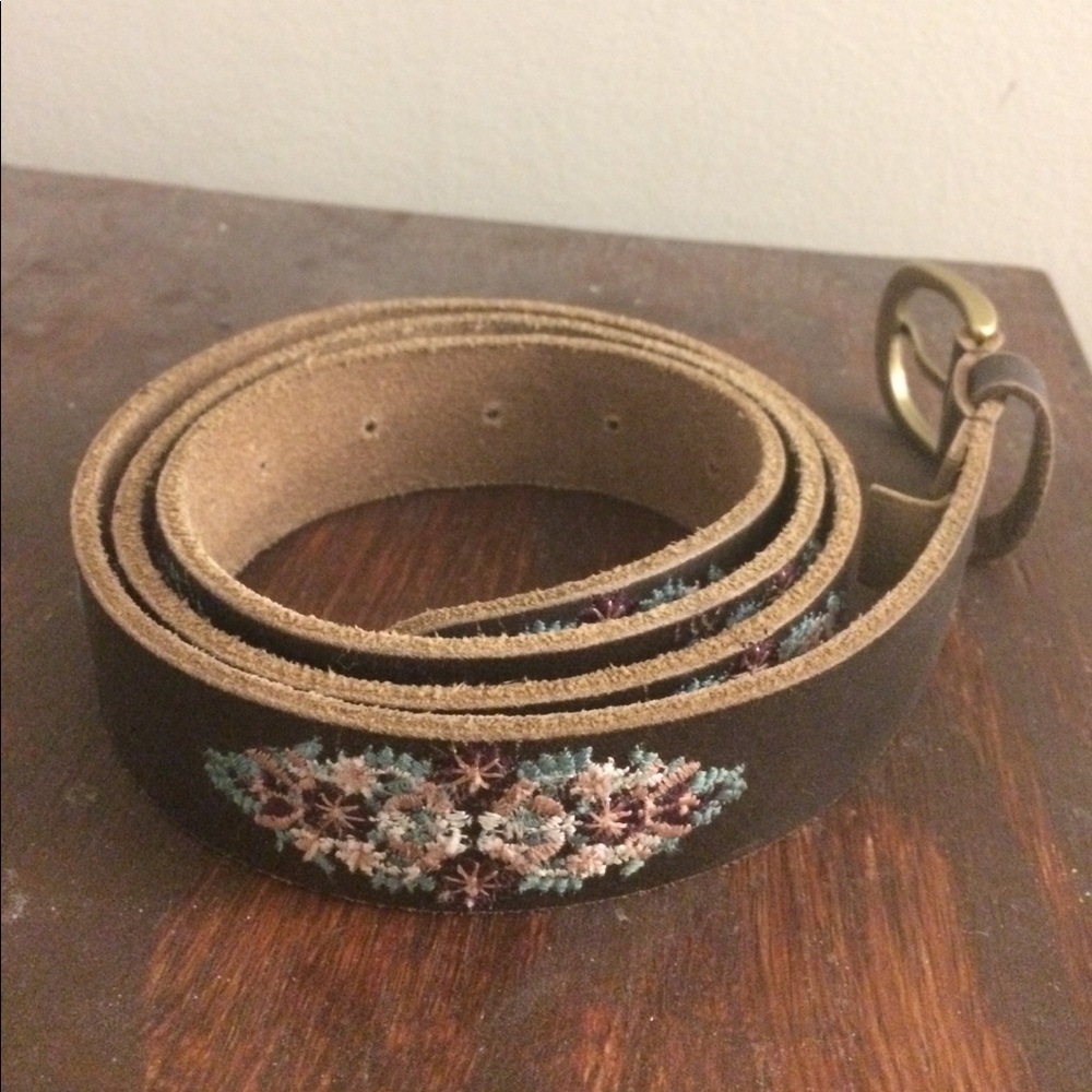Lucky belt