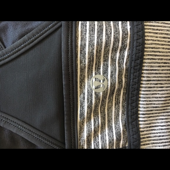 Lululemon medium support tank - Picture 3 of 3