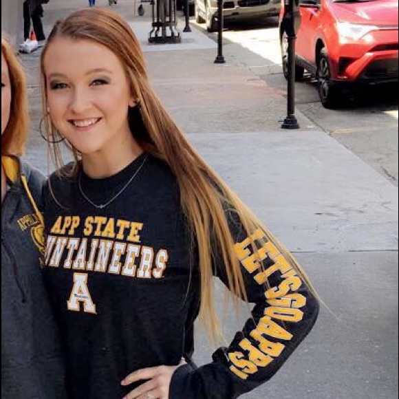 Meet your Posher, Jade - Picture 4 of 4