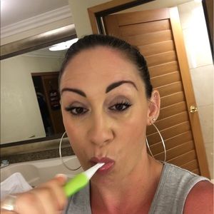 Meet your Posher, Jess