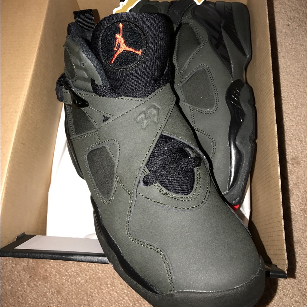 Jordan Retro 8's