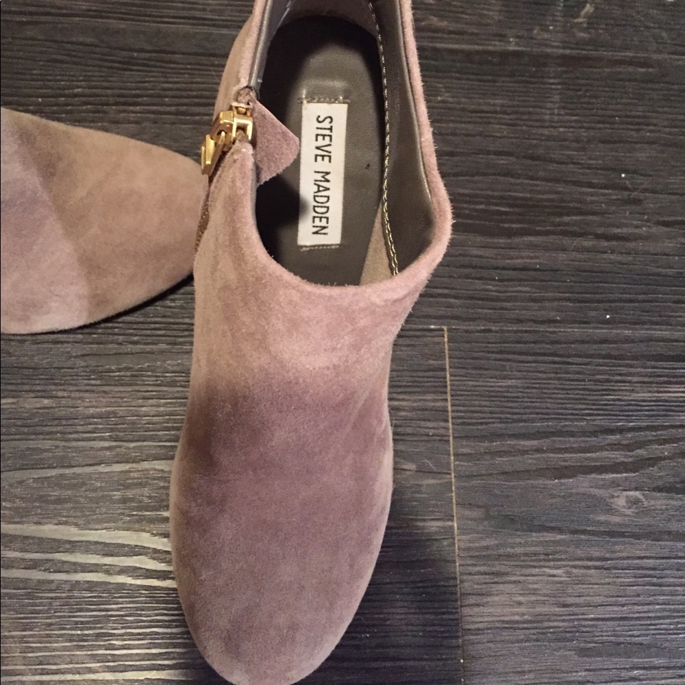 Shoes - Picture 2 of 2