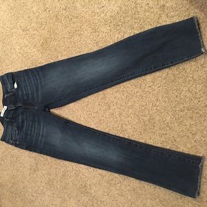 DL1961 Mara Jeans