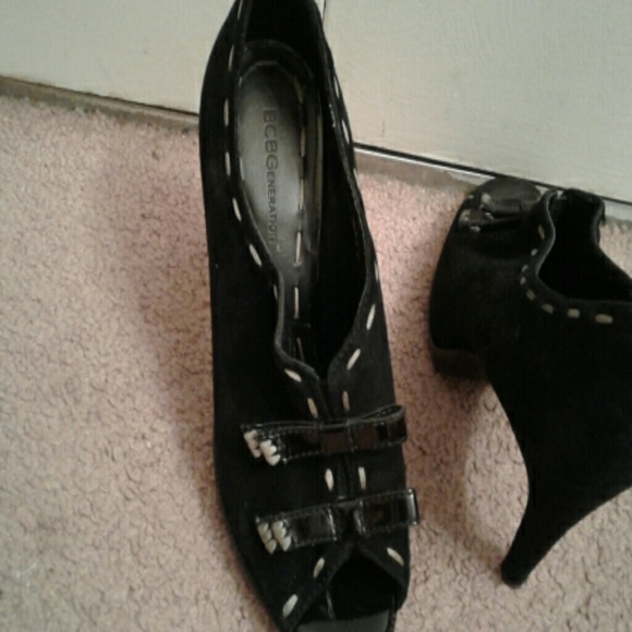 BCBG Generation Heels - Picture 3 of 3