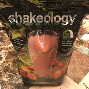 ISO shakeology 30 servings