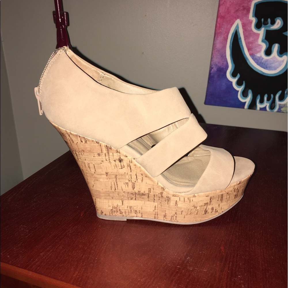 Nude cork wedges