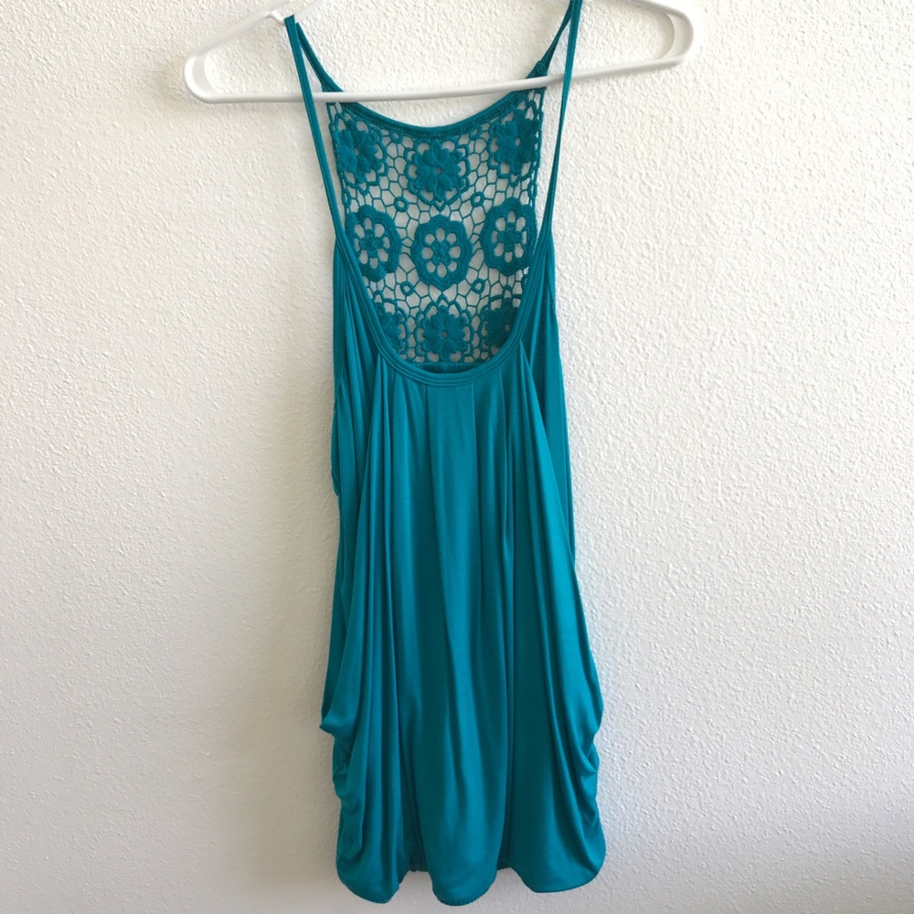 GORGEOUS turquoise UO Lush Tank 👗🦋🐬