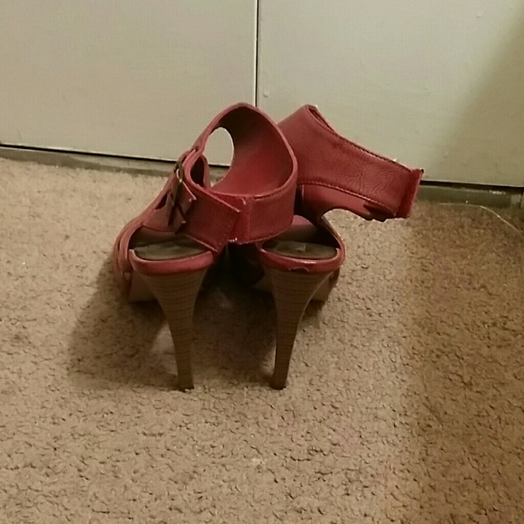 Michael Antonio Heels - Picture 4 of 5