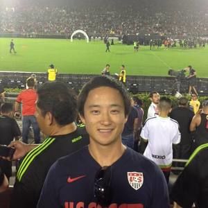 Meet your Posher, Eliot