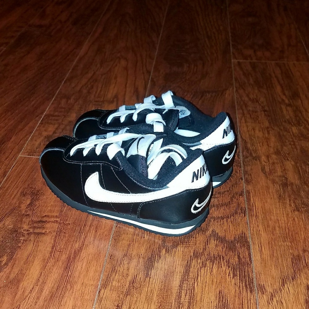 Sold.   Nike shoes